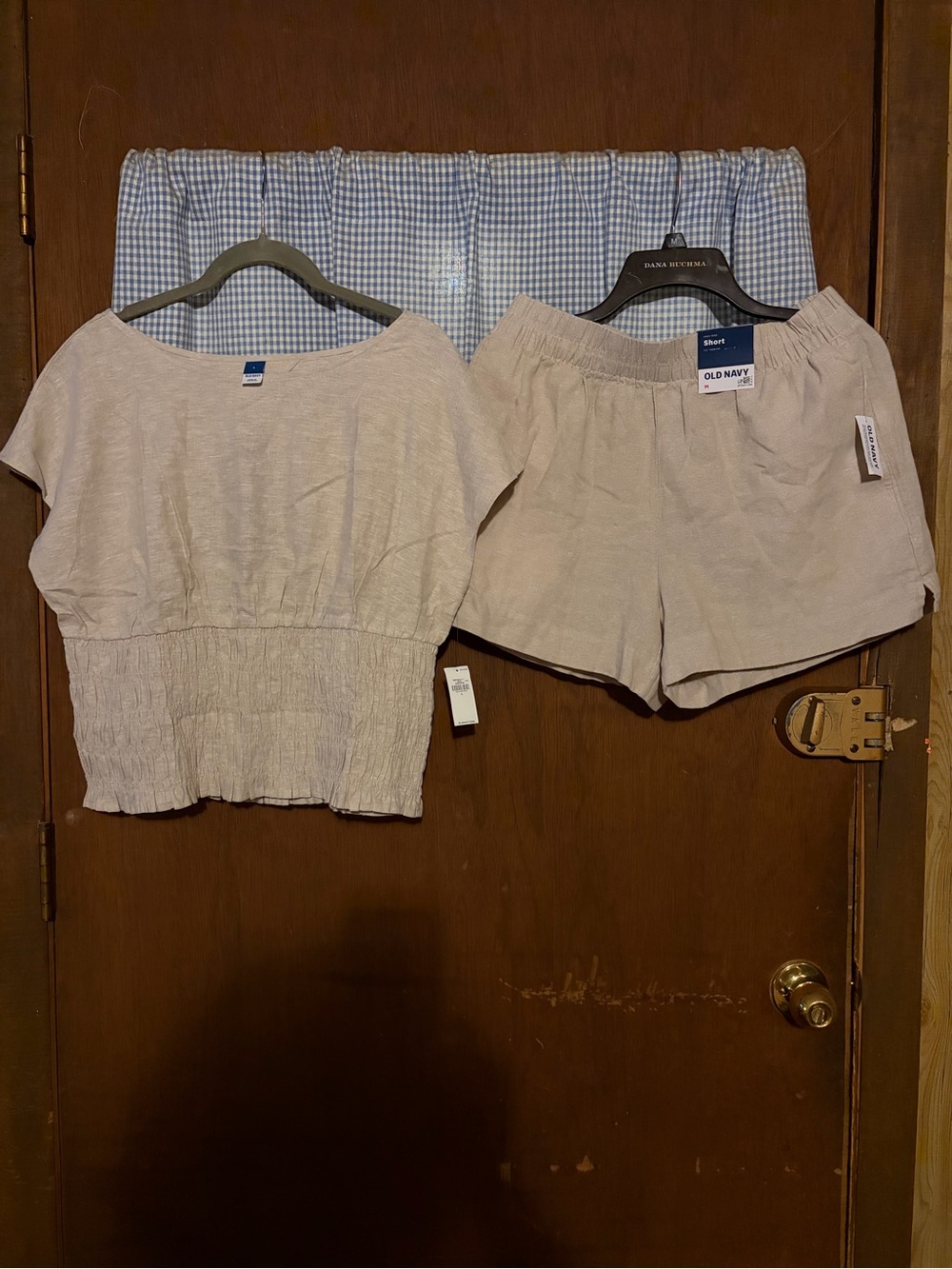 Old Navy Women's Light Beige High-Waist Linen-Style Shorts Set